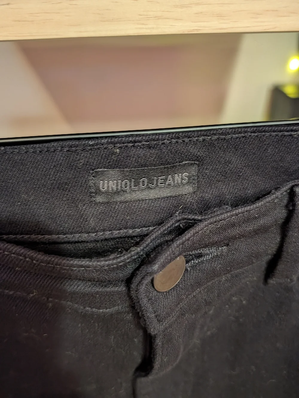Uniqlo Ultra Stretch Skinny Jeans (Black, 28) - Picture 3 of 5